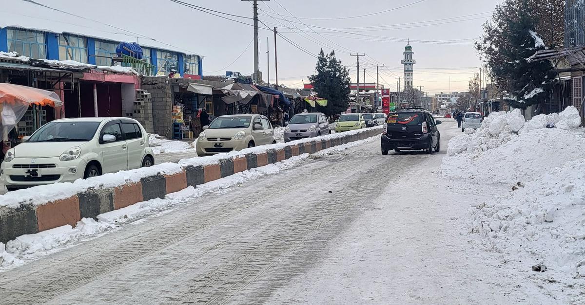Dutzende-Tote-und-Verletzte-nach-Schneef-llen-in-Afghanistan
