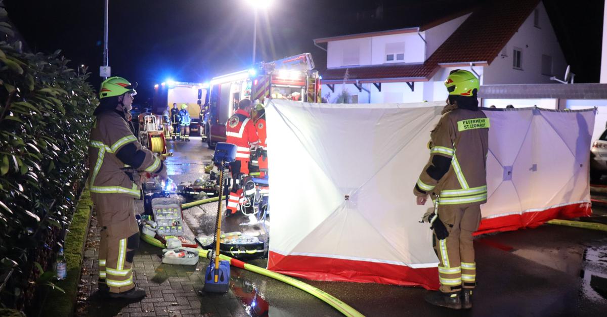 Zwei-Menschen-sterben-bei-Brand-in-Wohnhaus