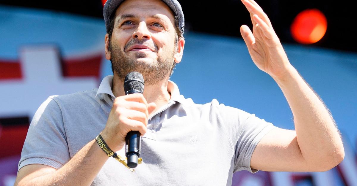 Comedian-Kaya-Yanar-beendet-B-hnenkarriere-in-Deutschland