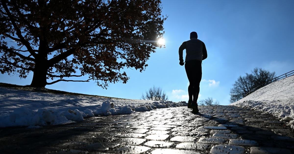 Frost-in-Nordost-ber-zehn-Grad-am-Rhein