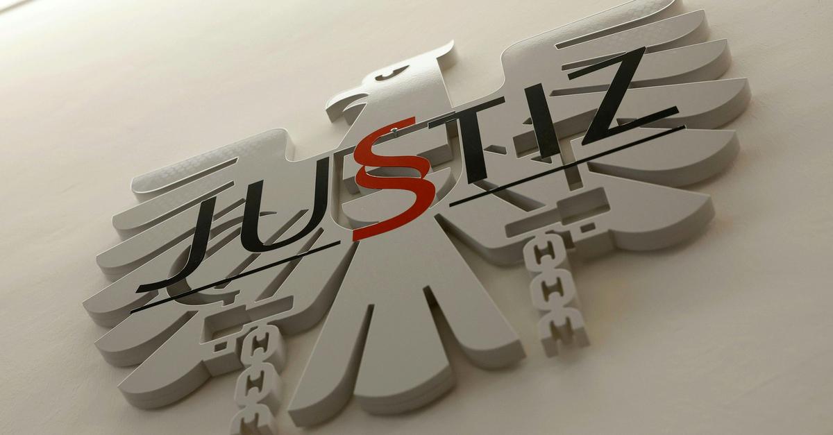 Zwölfjährige als „Helferin“ bei Schädel-OP - Freisprüche