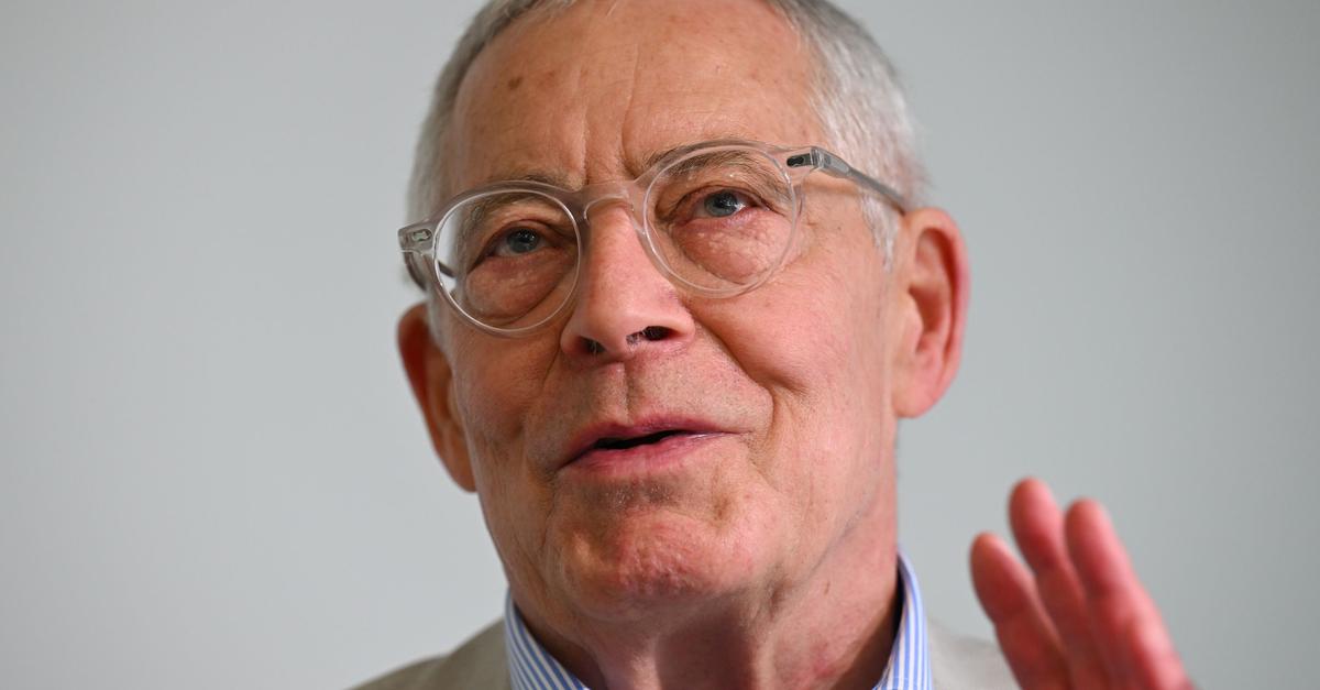 Friedenspreisträger Schlögel: Wehrpflicht ist „an der Zeit“