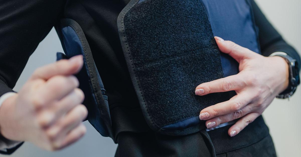 Nemški izvršitelji po smrti kolega zahtevajo večjo zaščito