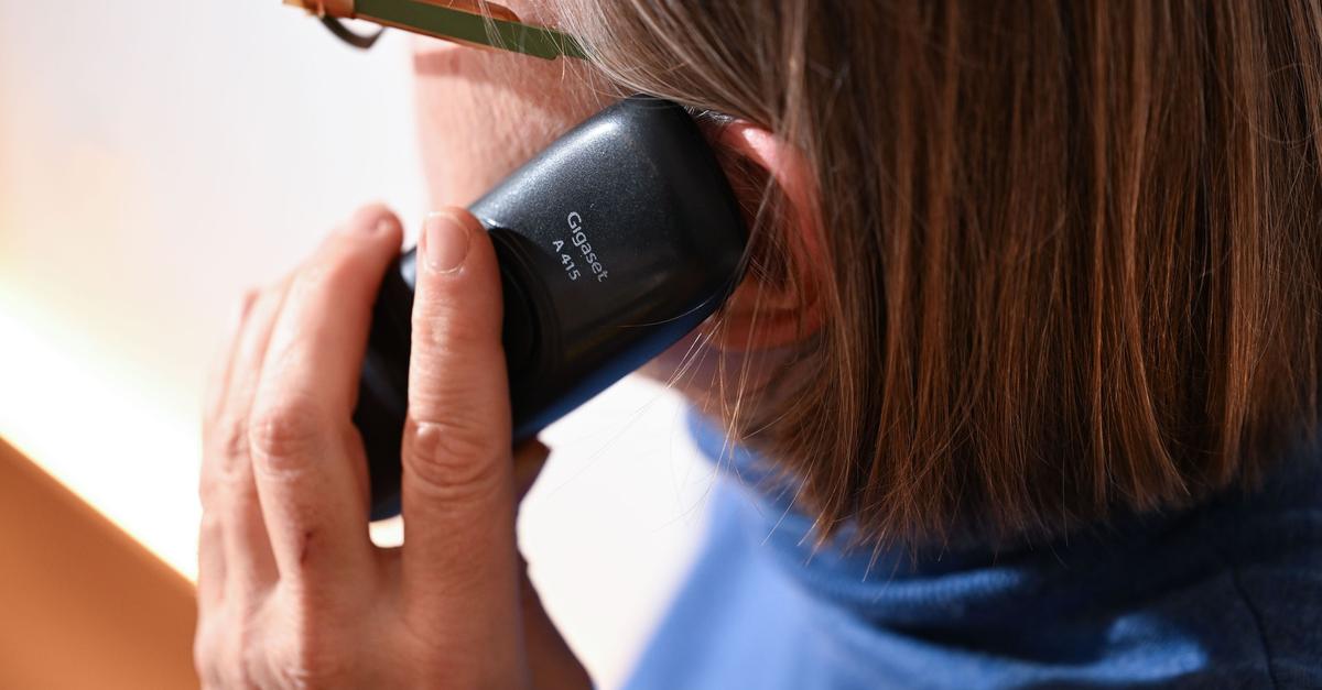 V akciji proti goljufom, ki uporabljajo metodo "vnuka", aretiranih 16 oseb