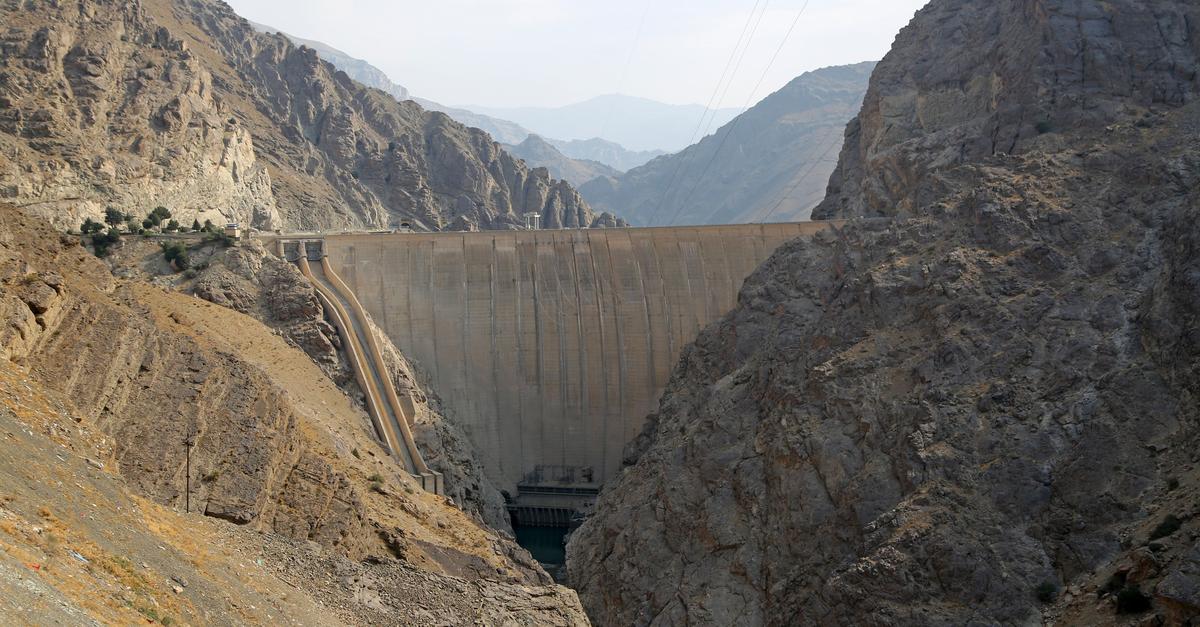 Iran treibt Wolkenimpfen gegen Dürre voran