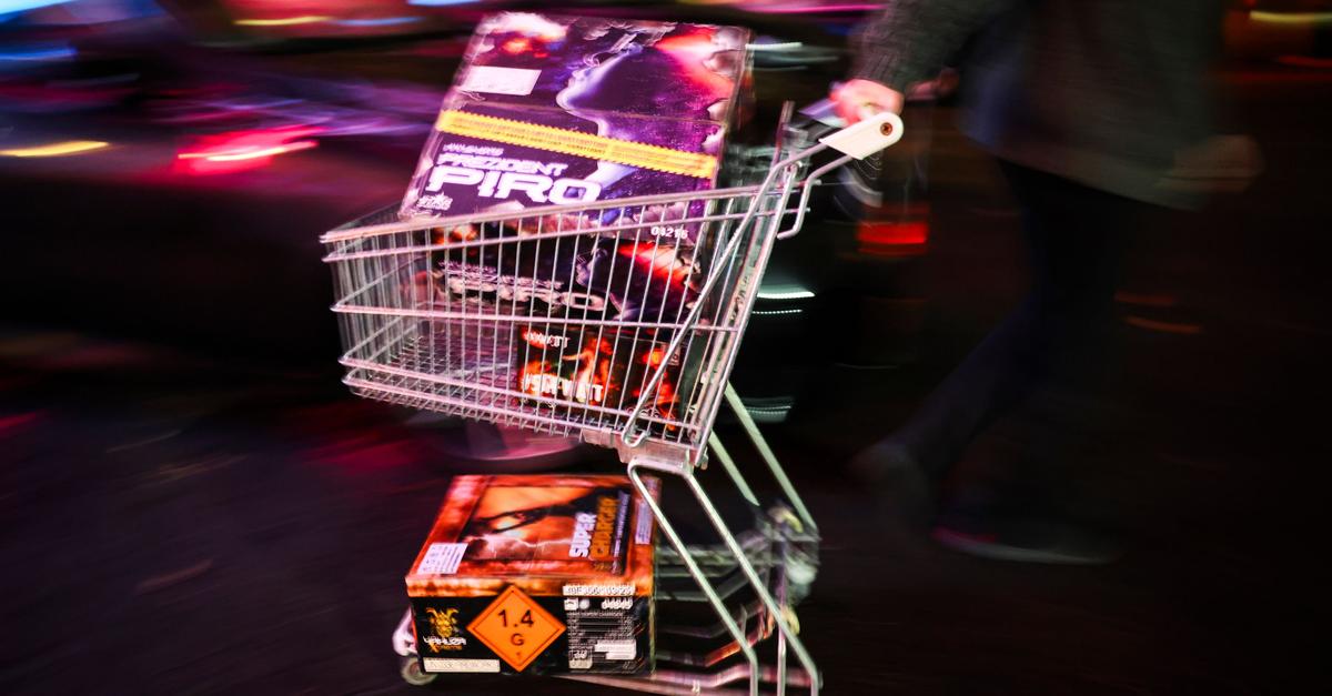 Kurz vor Silvester: Ansturm auf Böller und Raketen