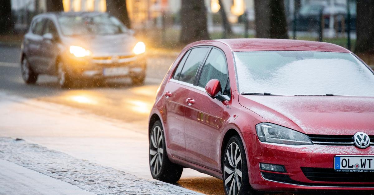 Schnee-und-Eis-Gro-e-Probleme-im-Berufsverkehr-erwartet