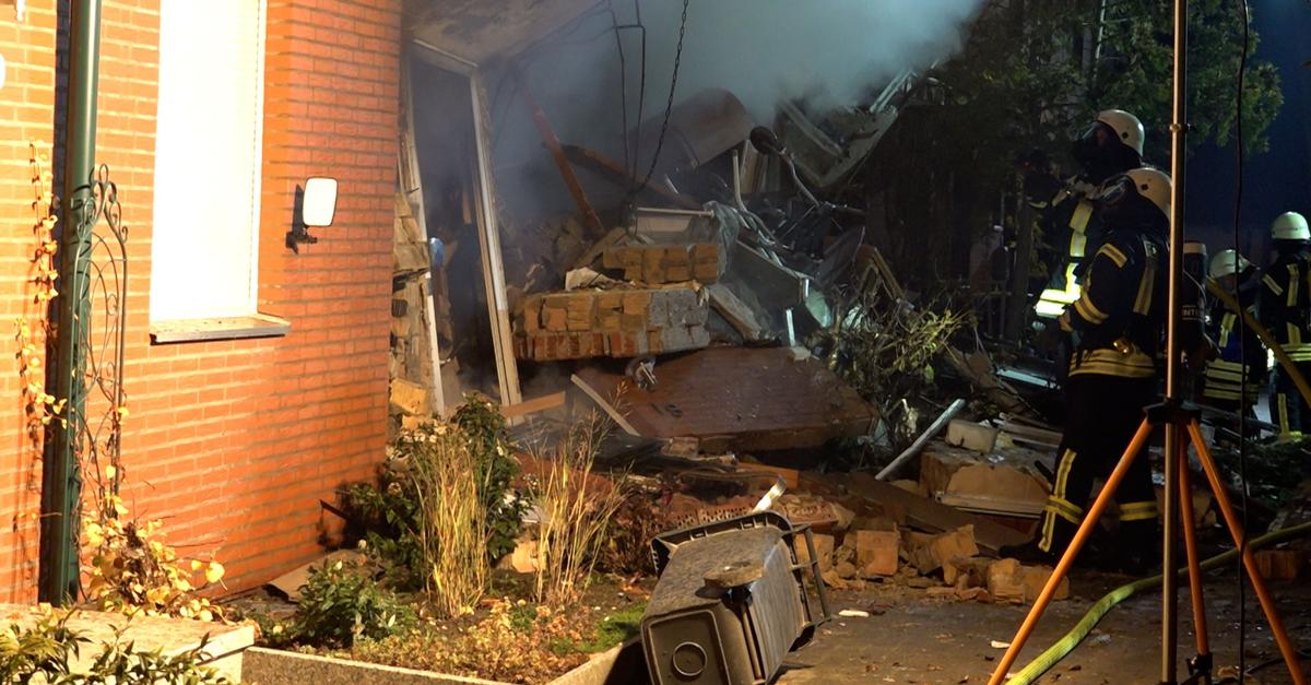 Detonation in Reihenhaus: 83-Jähriger wird weiter gesucht