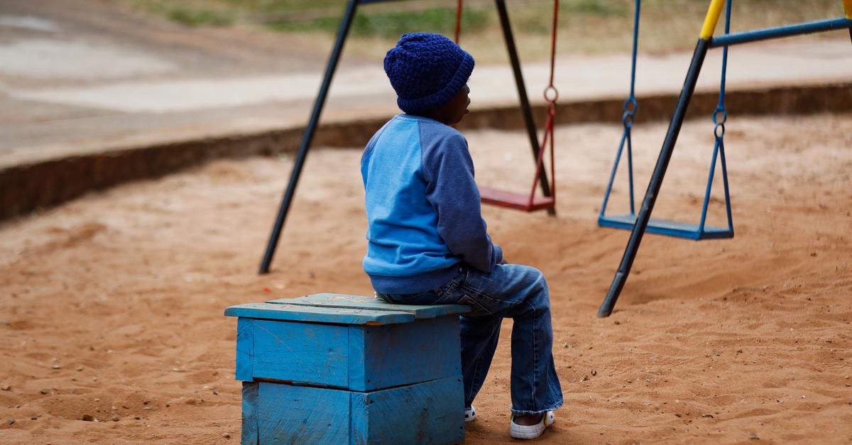 K-rzungen-bei-HIV-treffen-Frauen-und-Kinder-besonders-stark