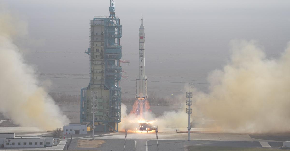 Nach Schrott-Vorfall: China schickt neues Raumschiff ins All