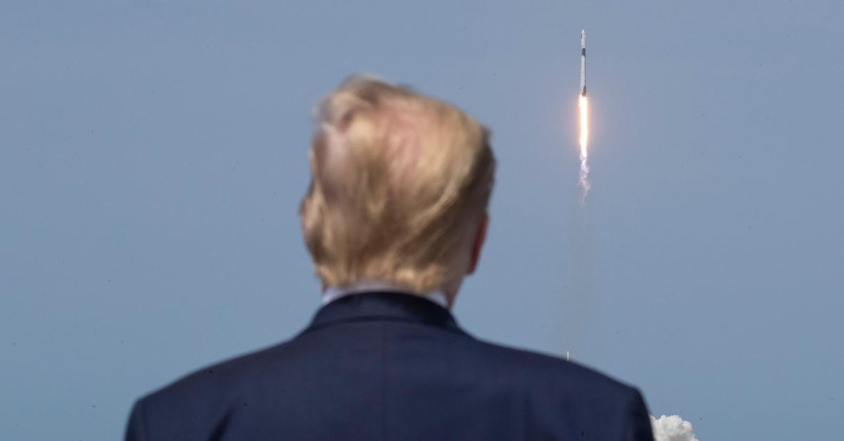 US-Pr-sident-Trump-legt-Mondlandung-per-Dekret-fest