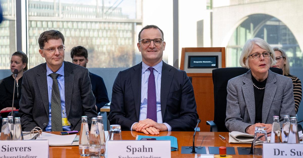 Spahn-verteidigt-sein-Corona-Krisenmanagement