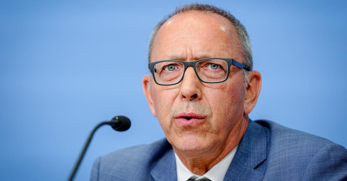 AfD-Politiker reisen nach Russland