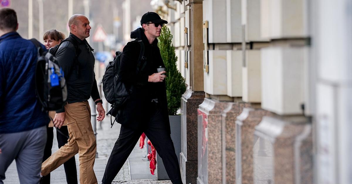 US-Delegation-zu-Ukraine-Beratungen-in-Berlin-eingetroffen