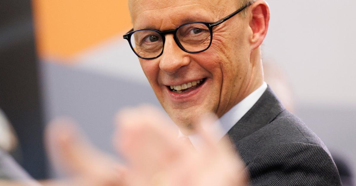 Merz praznoval 70 let z umirjenim sprejemom