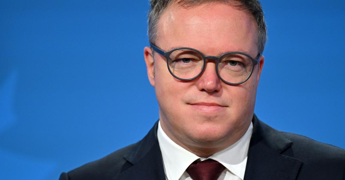 Voigt-soll-Doktortitel-verlieren-Klage-angek-ndigt