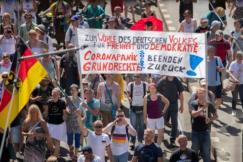 Rund 20.000 Teilnehmer waren laut Polizei bereits am 1. August in Berlin gegen die Corona-Politik auf die Straße gegangen. Archivfoto: dpa