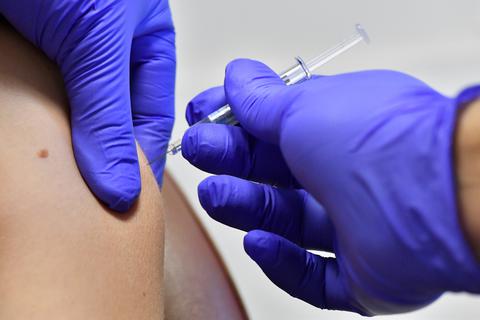Rheinland-Pfalz bereitet die Corona-Impfung vor, die noch im Dezember kommen könnte. Es soll ein eine Koordinationsstelle Impfen geben und ein System zur Terminvergabe.  Foto: dpa