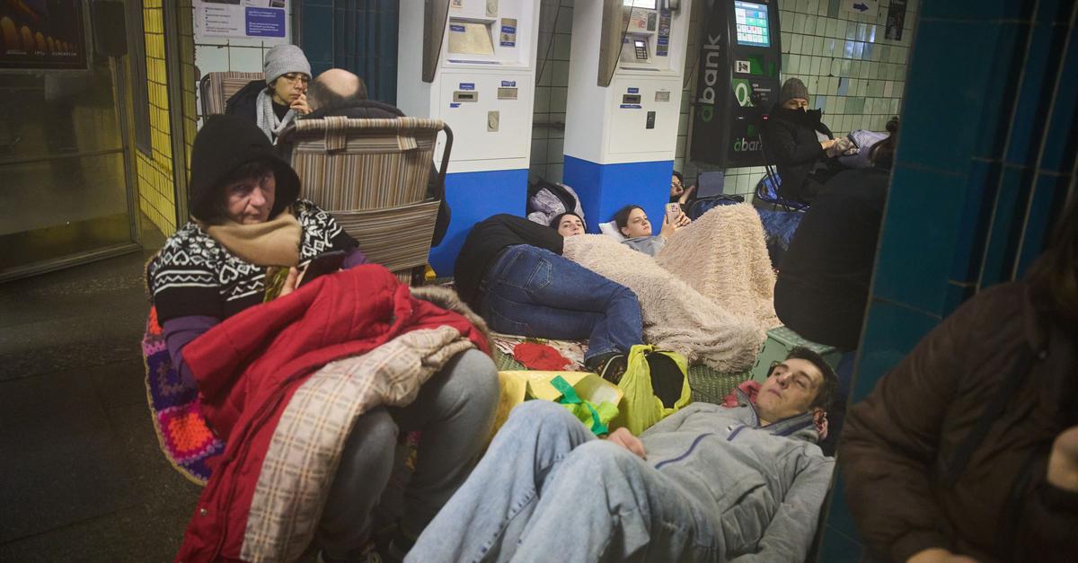 Selenskyj-Russen-greifen-mit-600-Drohnen-und-36-Raketen-an