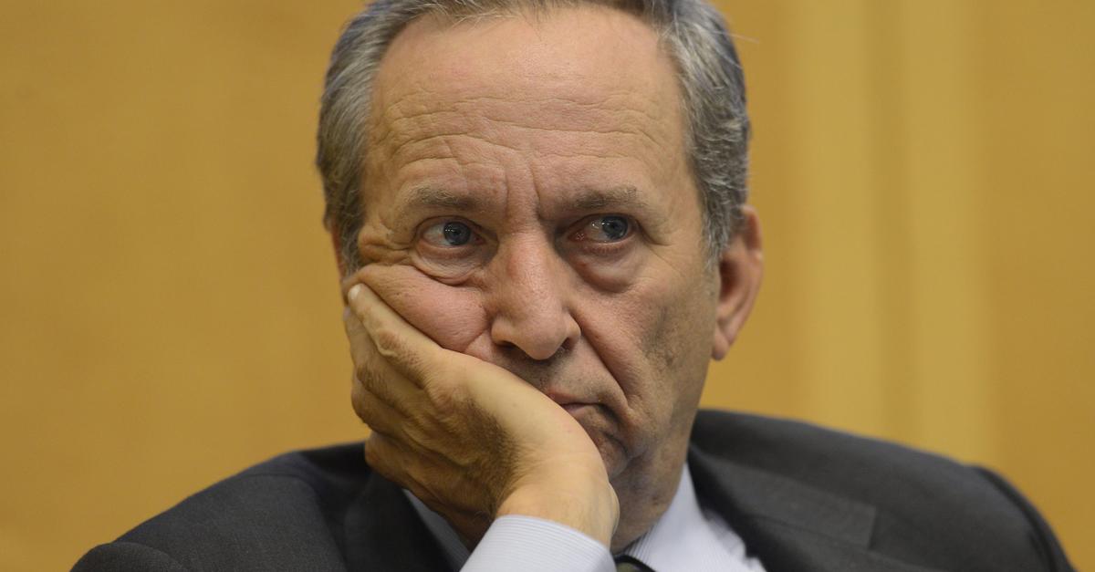 Clinton-Minister zieht sich wegen Kontakt zu Epstein zurück