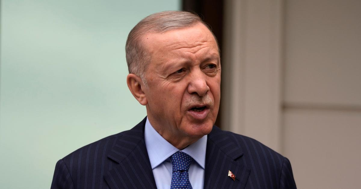 Erdogan-ernennt-umstrittenen-Staatsanwalt-zum-Justizminister