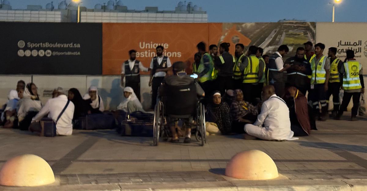 Bisher schwerster Angriff auf Flughafen Riad - zwölf Tote