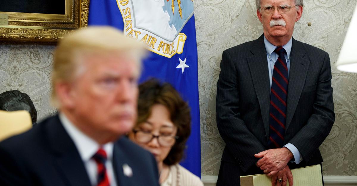 Prominenter-Trump-Kritiker-John-Bolton-angeklagt