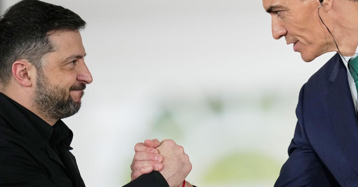 Spanien-sagt-Ukraine-neue-Hilfen-von-ber-800-Millionen-zu