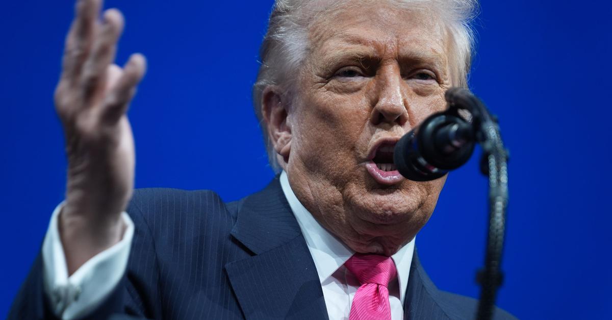 Trump-unterschreibt-Gesetz-zur-Freigabe-von-Epstein-Akten