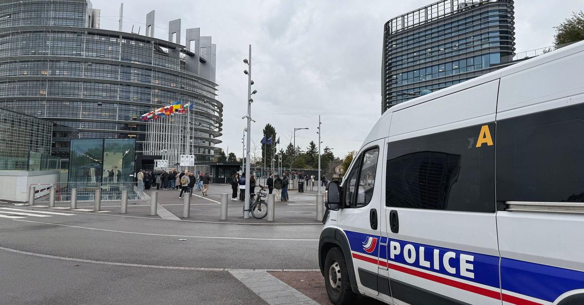 Ermittler durchsuchen Büros rechter Fraktion im EU-Parlament