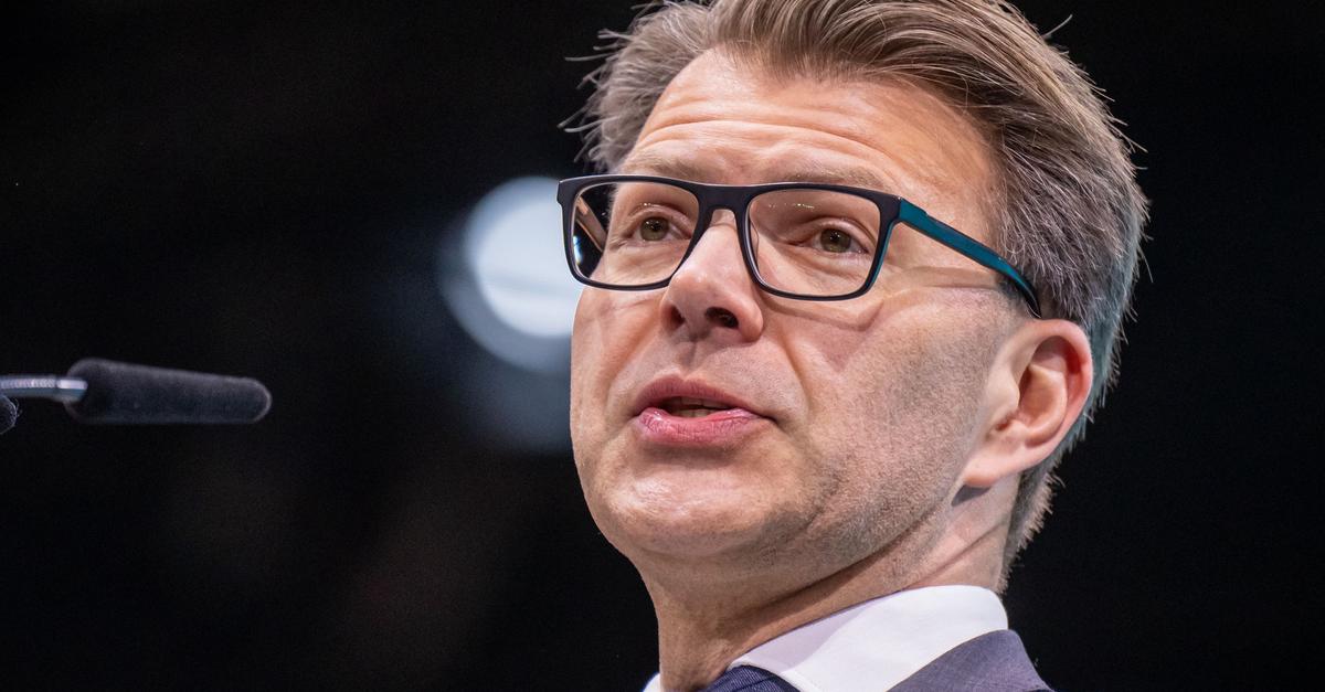 EU-Topjob mit Kanzlergehalt: CDU-Mann für Posten bestätigt