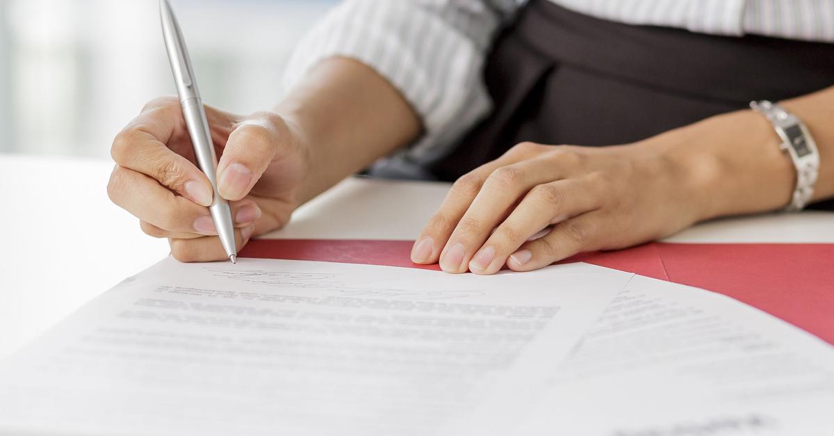 Das eigene Arbeitszeugnis schreiben - geht das?