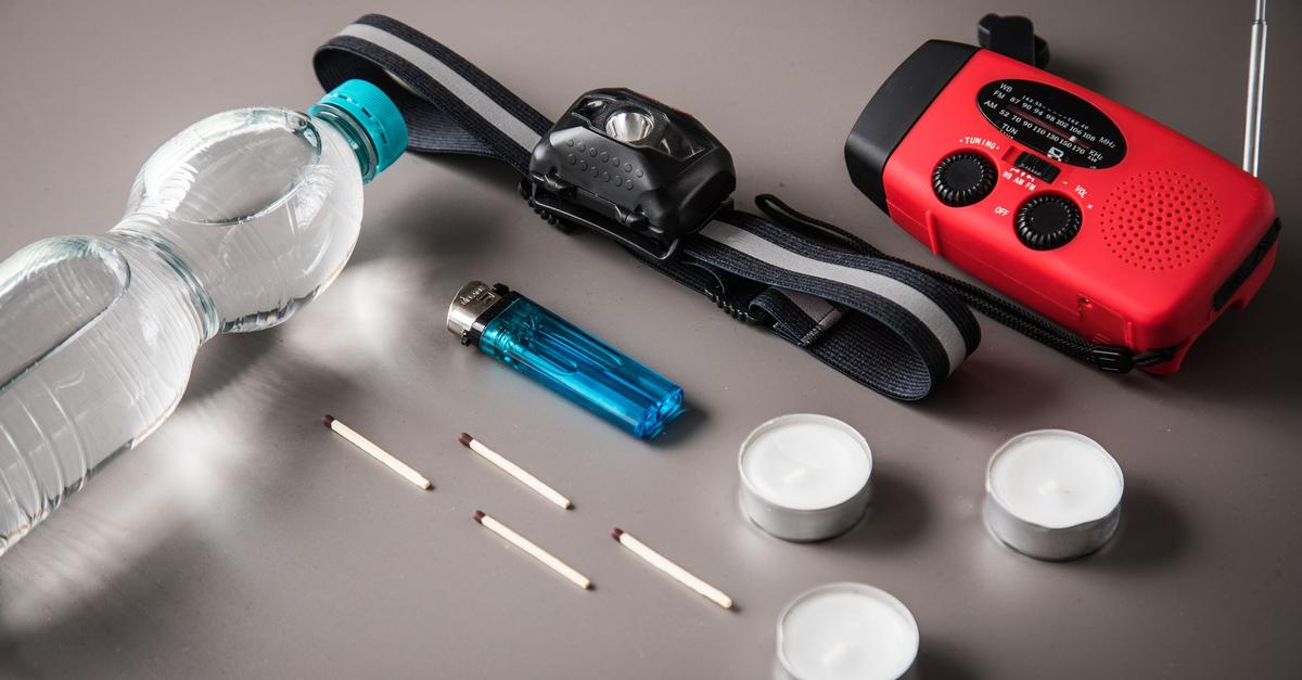 Blackout-Prep-Von-Funzeln-und-eisernen-Stromreserven