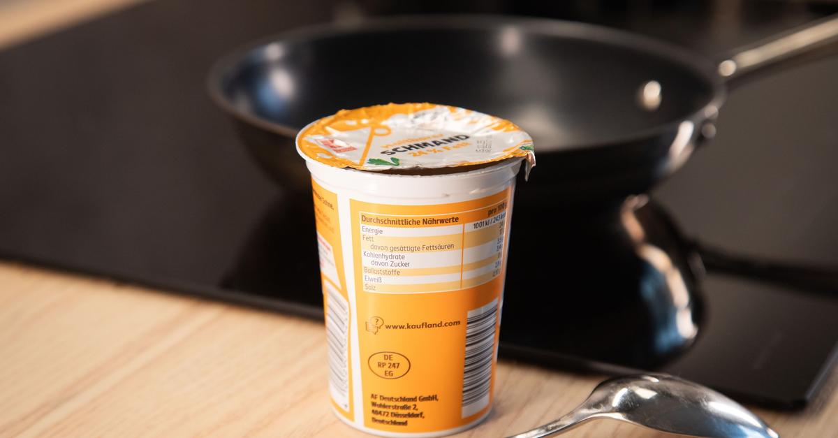 Joghurt-oder-Schmand-verschlie-en-Klappt-der-Pfannen-Trick-