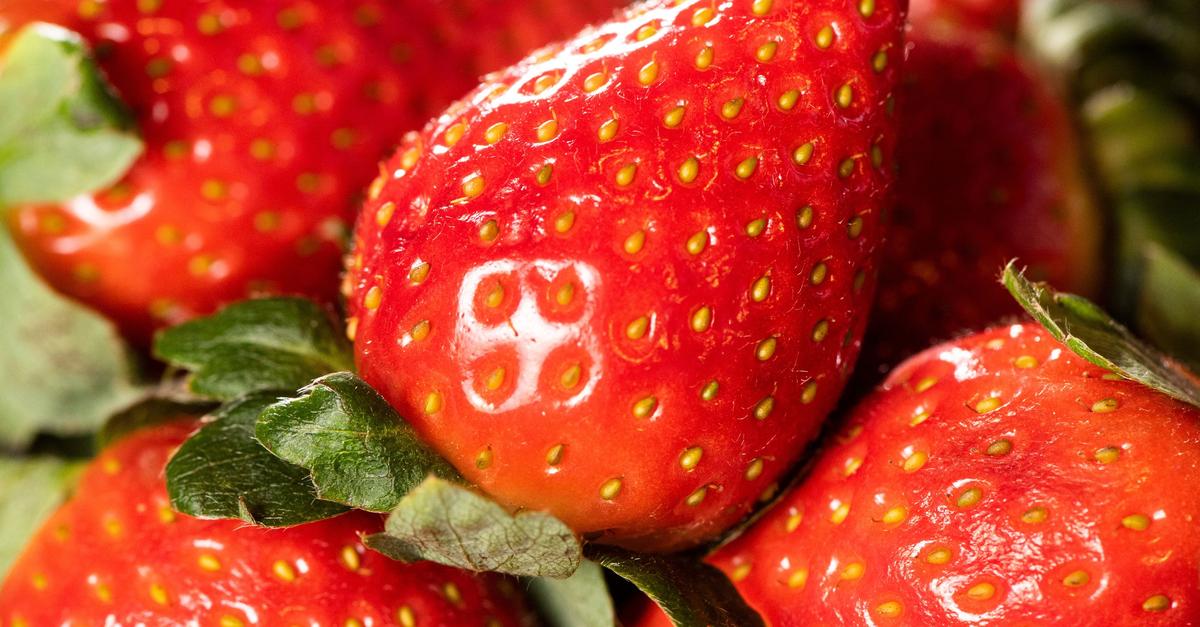 Potrošniške organizacije primerjale cene jagodičevja in svetovale o varnem uživanju