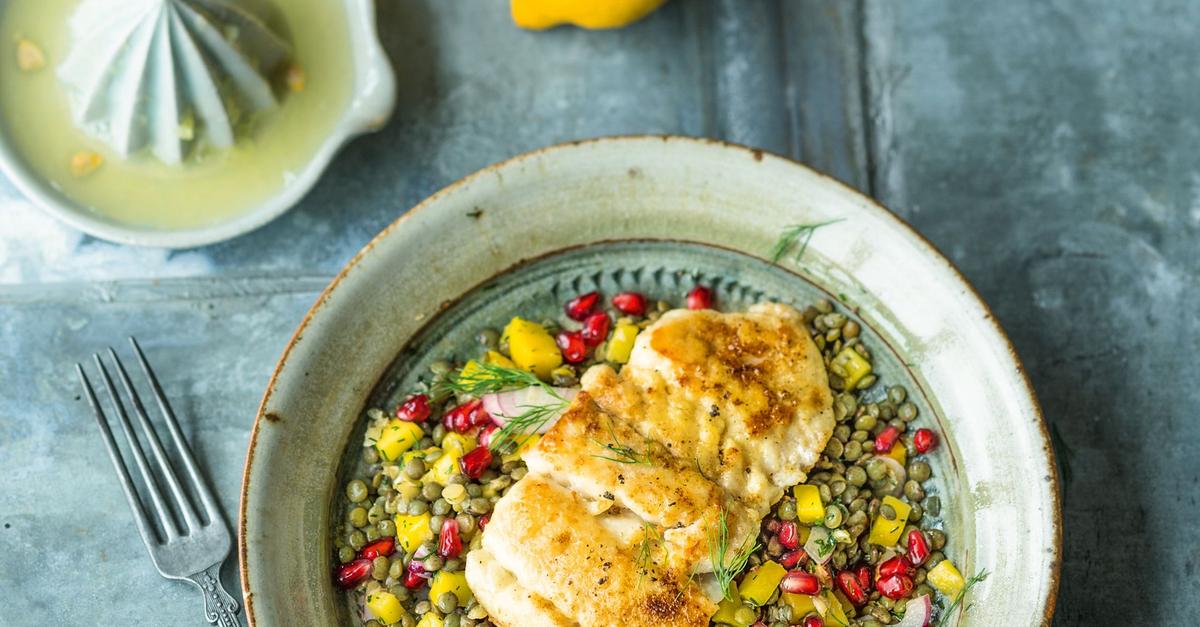 Farbfeuerwerk-z-nden-Fruchtiger-Linsensalat-mit-Fisch