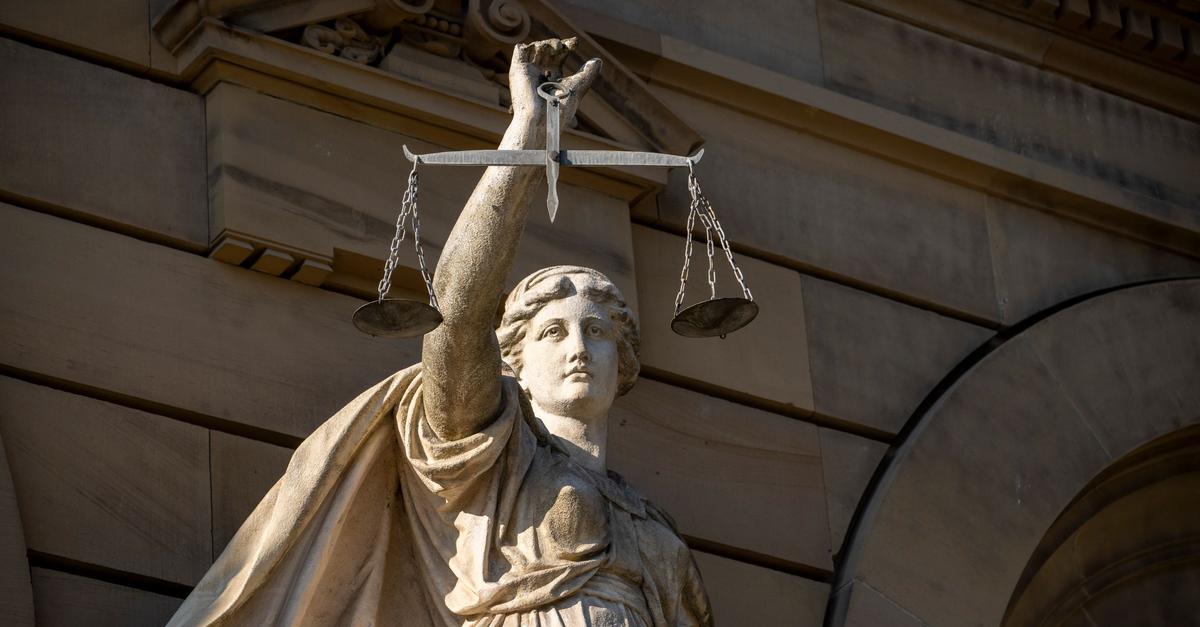 Kind-lehnt-Vater-ab-Steckt-automatisch-Mutter-dahinter-