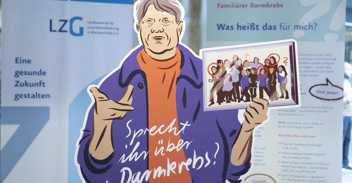 Risiko-erkennen-Ausstellung-zu-Darmkrebs-im-Mainzer-Landtag