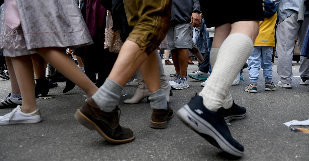 Was hilft bei Panik in der Menschenmenge?