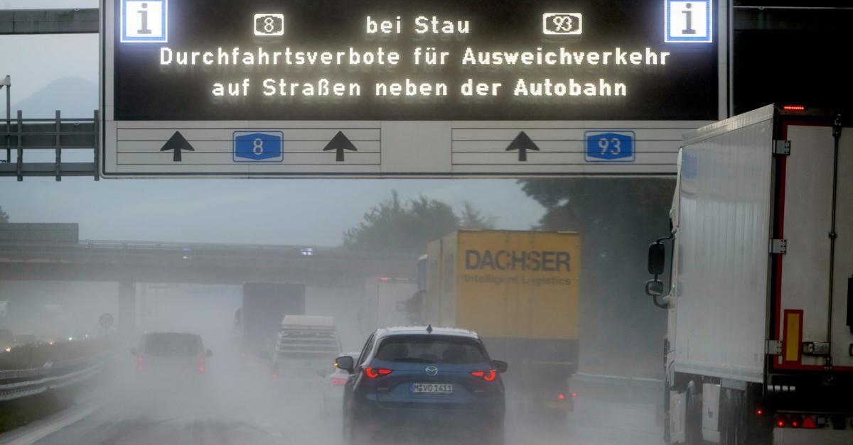 Tirol sperrt Auto-Schleichwege für Winterurlauber