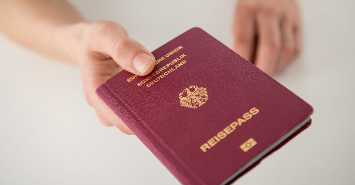 Ein-Reisepass-ist-kein-Notizbuch