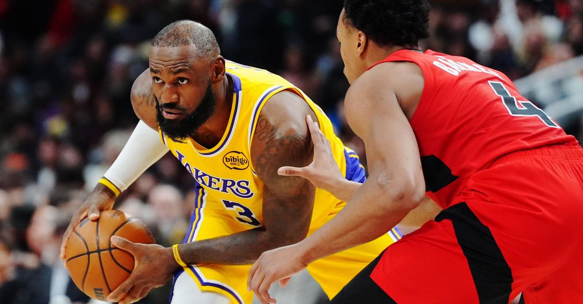 Nach-1-297-Spielen-LeBron-James-punktet-nur-einstellig