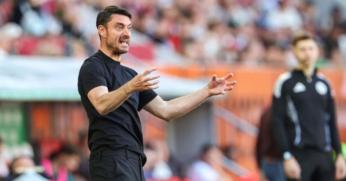Eintracht Frankfurt: Riera defends himself against rumors of a dispute ...