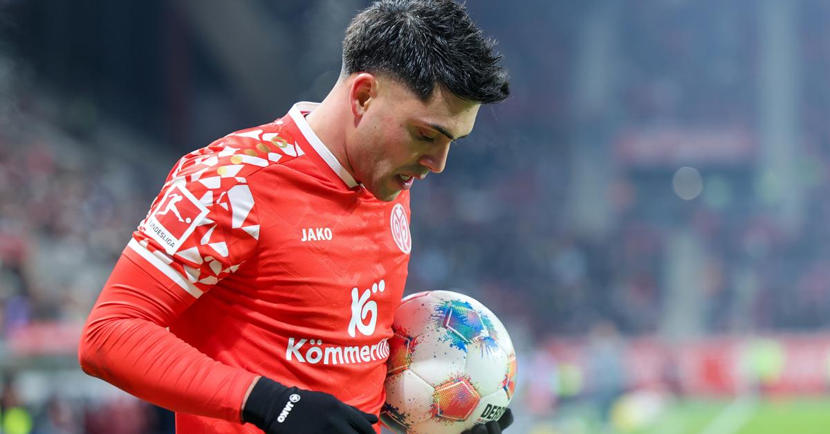 Mainz-05-Ticker-Amiri-wird-Teil-einer-WM-Dokumentation