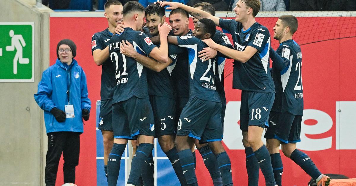 Vier-kassiert-viel-gelernt-HSV-unterliegt-bei-Hoffenheim