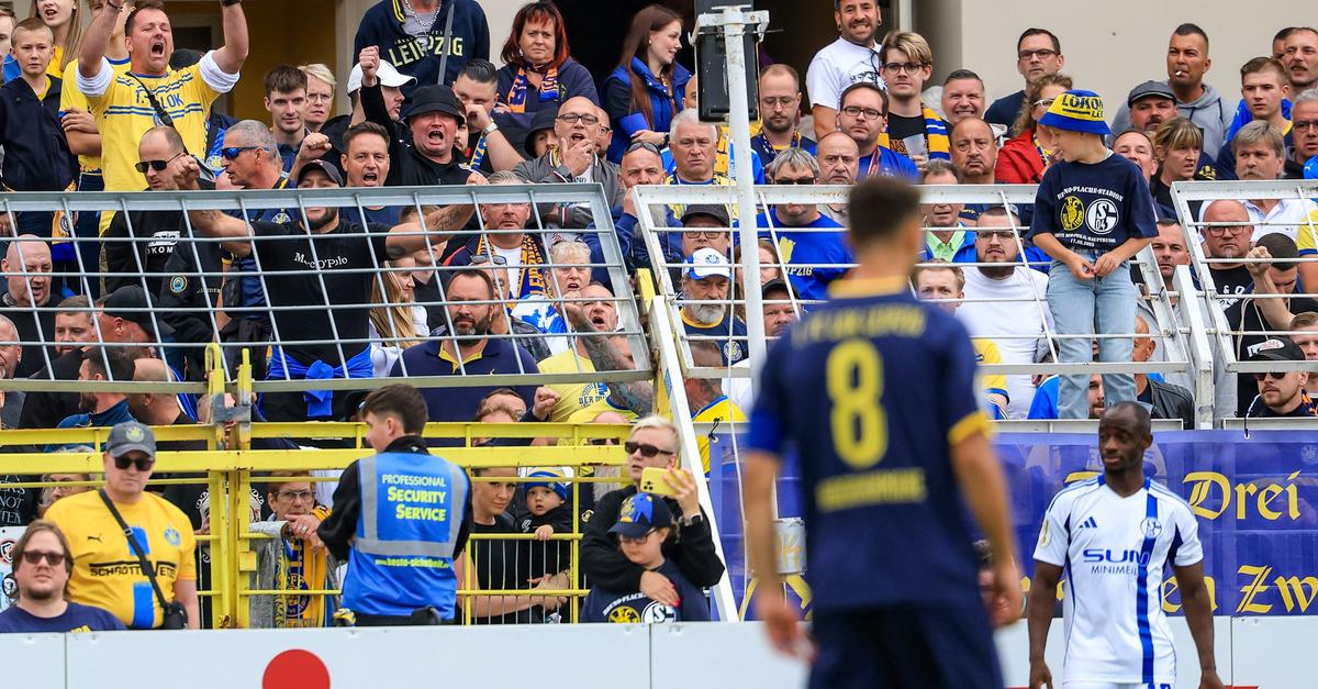 Rassistische Äußerungen: DFB-Gericht reduziert Lok-Strafe