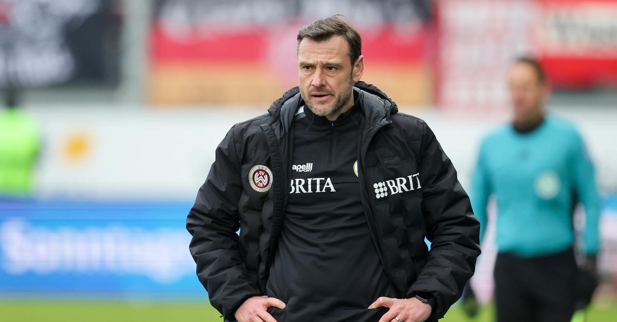 Was sich beim SV Wehen Wiesbaden nach der Trainer-Entlassung ändern sollte.