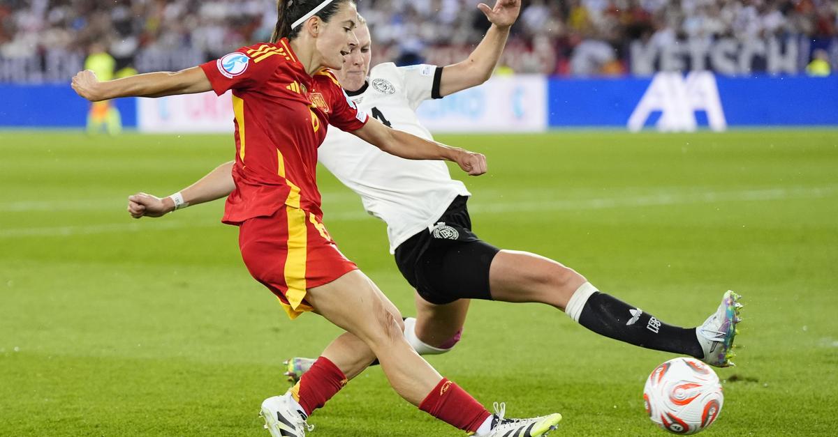 Zeit-f-r-Revanche-ber-38-500-Fans-fiebern-mit-DFB-Frauen