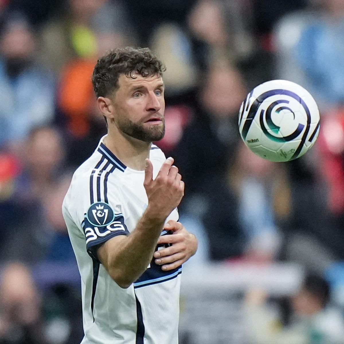 https://img.wiesbadener-kurier.de/sport/fussball/fussball-international/cvq4gs-thomas-mueller/alternates/GOOGLE_1200_1_1/thomas%20mueller.webp