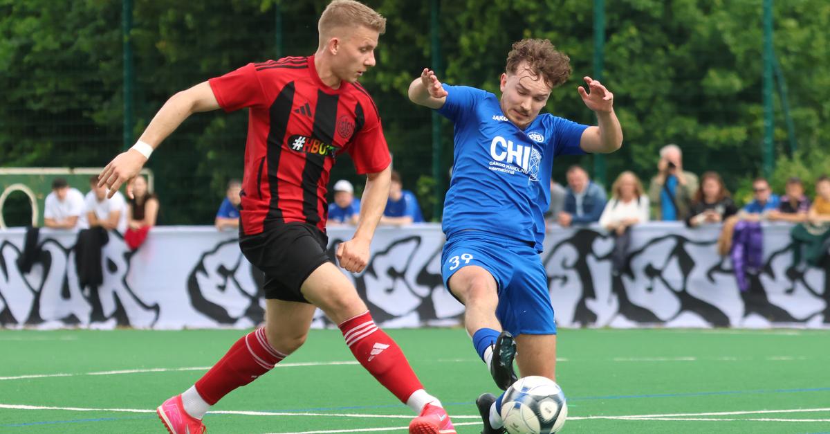 Maurice-Pinger-Bindeglied-auf-und-au-erhalb-des-Platzes